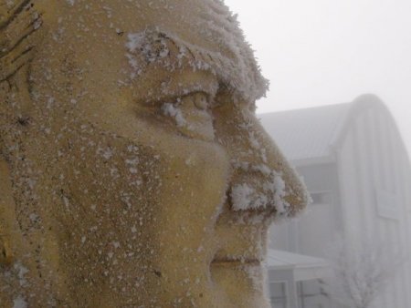 Bitlis’te her şey buz tuttu
