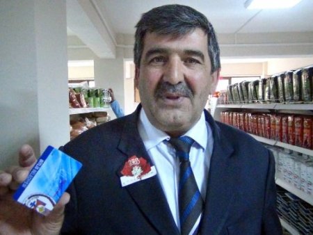 Bitlis'te ihtiyaç sahibi ailelere sosyal marketten ücretsiz alışveriş imkanı