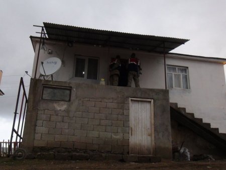 Bitlis’te kaçakçılık operasyonunda 7 gözaltı