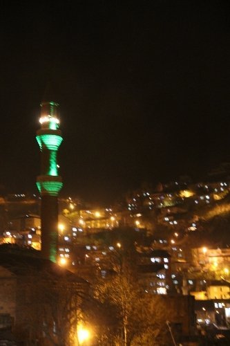Bitlis'te Kutlu Doğum Haftası nedeniyle minareler ışıl ışıl