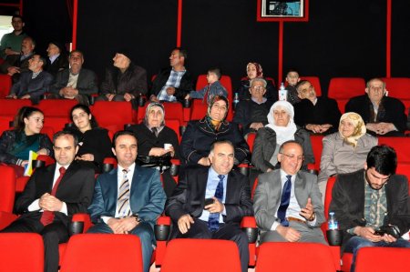 Bitlis'teki yaşlıların yüzü “Hükümet kadınla” güldü