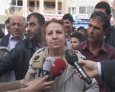 Bitmeyen metro inşaatı İzmir esnafını isyan ettirdi