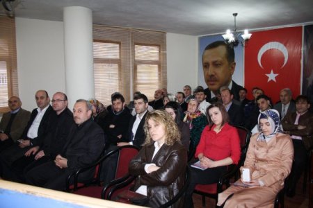 Bıyıklıoğlu: AK Parti, bu milletin iki yüz yıldır beklediği hamlenin adı