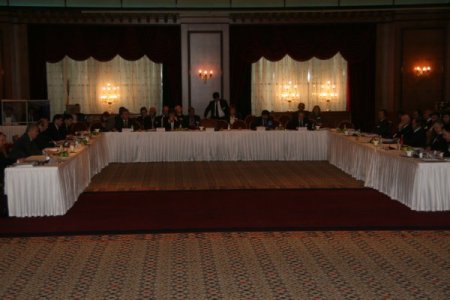 Bm : Mültecilere Karşı Daha Müsamahalı Olunmalı