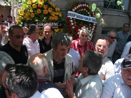 Boğazı Kesilerek Öldürülen Genç, Son Yolculuğuna Uğurlandı