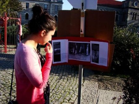 Boğaziçililerden Tel Örgülü Kum Torbalı Eylem