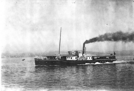 Boğaz’ın yüzen nostaljisi vapurlar zamana direniyor