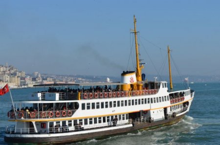 Boğaz’ın yüzen nostaljisi vapurlar zamana direniyor