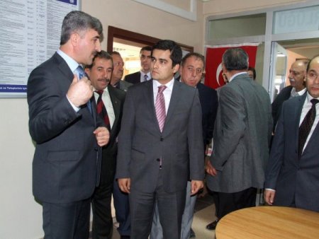 Boğazlıyan’da yenilenen tapu binası hizmete açıldı