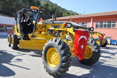 Bolat: Son üç yılda 10 milyon 223 bin liralık iş makinesi aldık