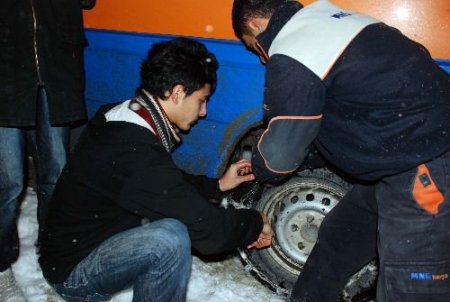Bolu Dağı'nda Zincirsiz Araçların Geçişine İzin Verilmiyor