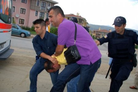 Bolu'da Cinnet: 1'i Polis 2 Yaralı
