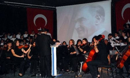 Bolu'da Oratoryo Gösterisi Alkışlandı