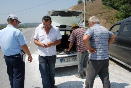 Bolu'da Otomobil Yangını Ucuz Atlatıldı
