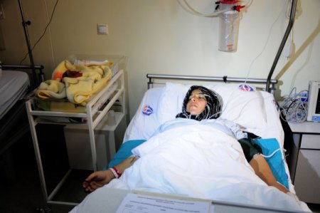 Bombalar altında Suriye’den kaçtı, 2 gün yürüdü doğumunu Türkiye’de yaptı