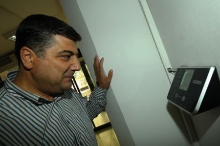 Bornova Belediyesi'nde Kimlik Tespiti Yüzden Yapılacak