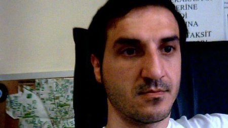 Boşanmak istediği eşini silahla vurdu: Bir ölü, 2 yaralı