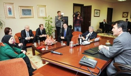 Bosna Hersek heyeti Dündar’ı ziyaret etti