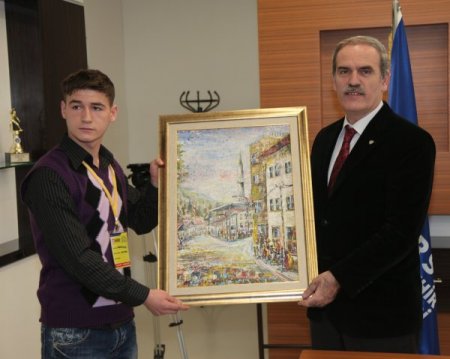 Bosnalı Çocuklar, Büyükşehir Belediye Başkanı Altepe’yle Buluştu