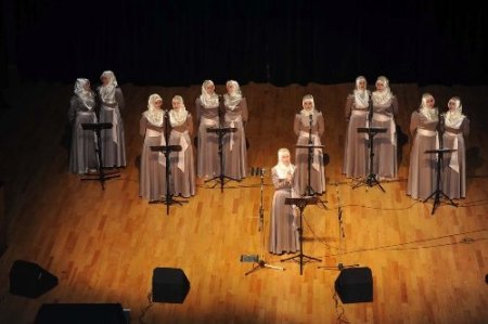 Bosnalı öğrencilerle 'Kutlu Doğum' sevinci