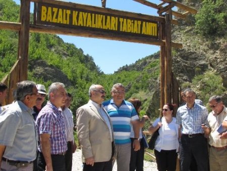 Boyabat bazalt kayalıkları turizme kazandırılıyor