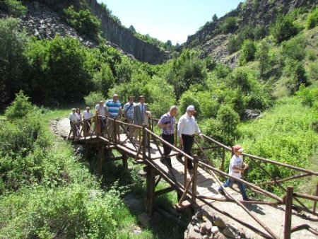 Boyabat bazalt kayalıkları turizme kazandırılıyor