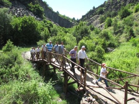 Boyabat bazalt kayalıkları turizme kazandırılıyor