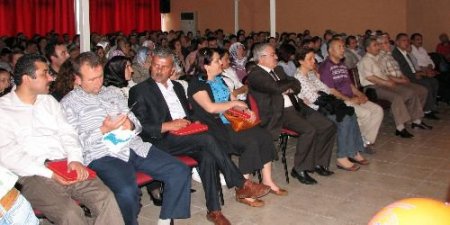 Boyama Şenliğine Katılan Minik Öğrencilere Ödülleri Verildi