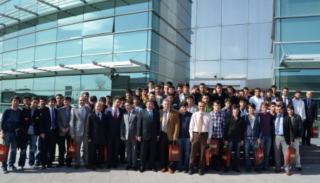 Boydak Holding'den öğrencilere sınav öncesi moral yemeği