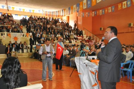 Bozdağ: Başkanlık Sisteminden Korkuyorlar