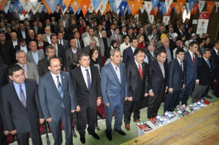 Bozdağ: Büyükşehir Belediye yasası ile halka daha iyi hizmet gidecek