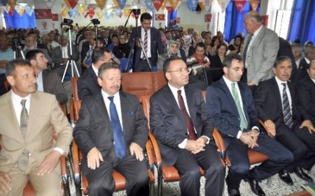 Bozdağ: Kılıçdaroğlu, eli kanlı Esad’ın savunuculuğunu yapıyor