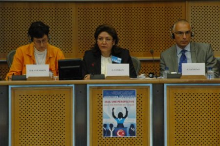 Bozkurt: Türkiye Kadın Milletvekili Oranında İran'ın Gerisinde