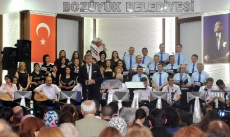 Bozüyük Halk Eğitim Merkezi'nde konser düzenlendi