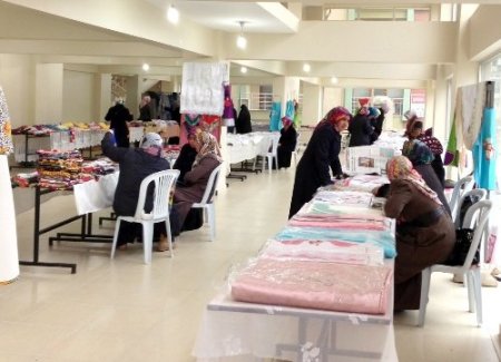 Bozüyük'te ihtiyaç sahipleri yararına kermes