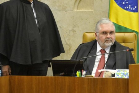 Brezilya Yüksek Mahkemesi, yüzyılın davasında “dokunulmazlara” dokundu