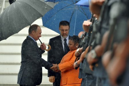 BRİCS liderleri Güney Afrika’ya geldi