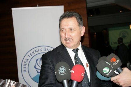 Btü Rektörü Sürmen: Kampüs Alanı 2 B Yasasından Sonra Belli Olur