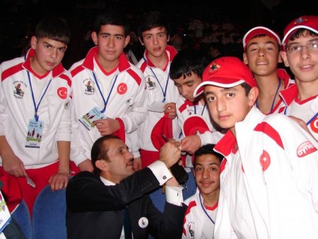 Bu çocuklar hayatlarındaki ilk pası gole çevirmeye çalışacak