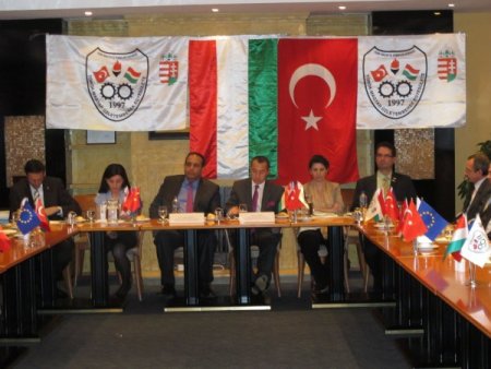 “bu Dünyada, Haklı Olmak Yetmiyor, Aynı Zamanda Güçlü De Olmak Gerekiyor”
