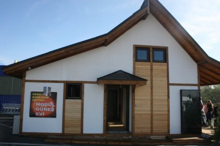 Bu evin bütün masrafını güneş karşılayacak