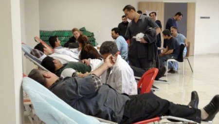 Bu fabrika kan bankası gibi