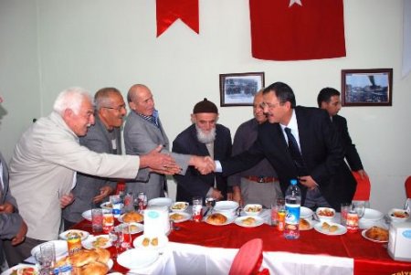 Bu Hortumdan Su Değil İnsan Geçiyor