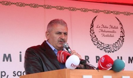 'Bu olaylar tek bayrak, tek vatan, tek millet olarak yaşama azmimizi artırıyor'
