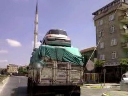 Bu Otomobil Yakıt Tüketmiyor !