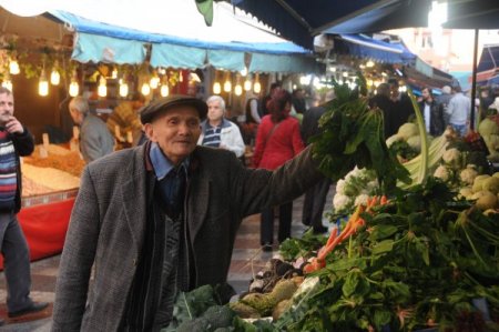 Bu Pazar yerinde tüm müşteriler sigortalı