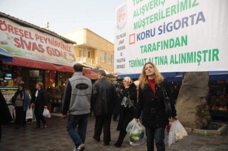 Bu Pazar yerinde tüm müşteriler sigortalı