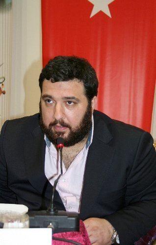 'Bu ülke üzerindeki ahın kalkması için Vahdettin Han gelmeli, Ayasofya açılmalı'