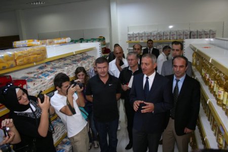 Bu yardımlaşmada ne veren ne de alan birbirini görüyor