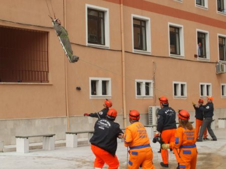 Bucak Devlet Hastanesi’nde Kurtarma Ve Tahliye Tatbikatı
